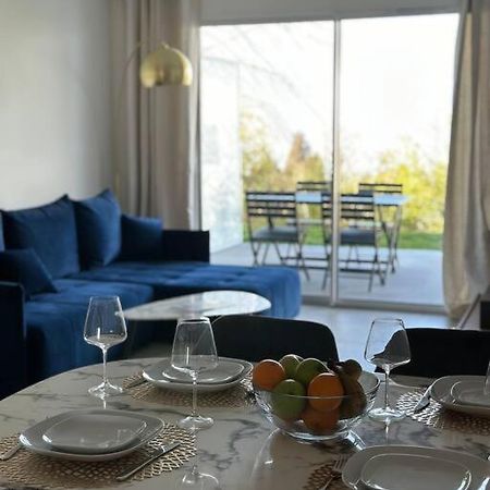 Royal Park Lake View Apartment เอวิยงเลบานส์ ภายนอก รูปภาพ
